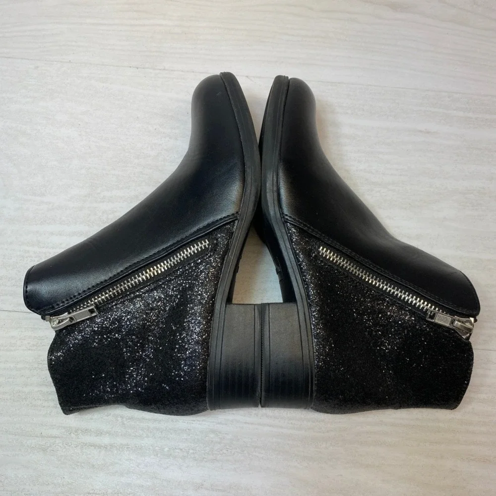 Kelly & Katie Girls 4M Ankle Boots Ramona Black Glitter Synthetic Side Zip Heel